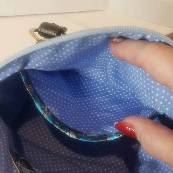 Colorful Butterfly Print Handbag - Picture 5 of 13